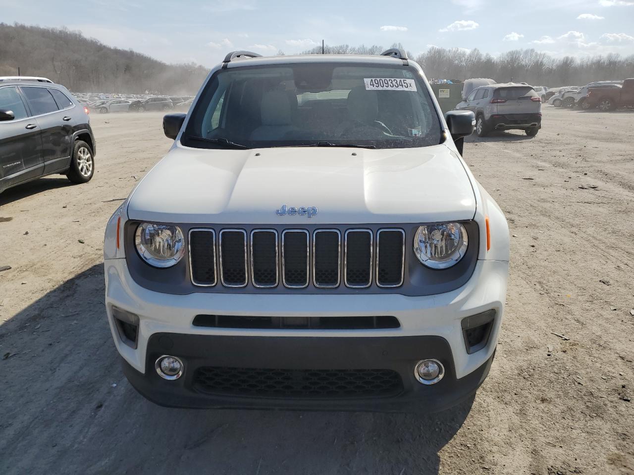 2020 Jeep Renegade - Image 5
