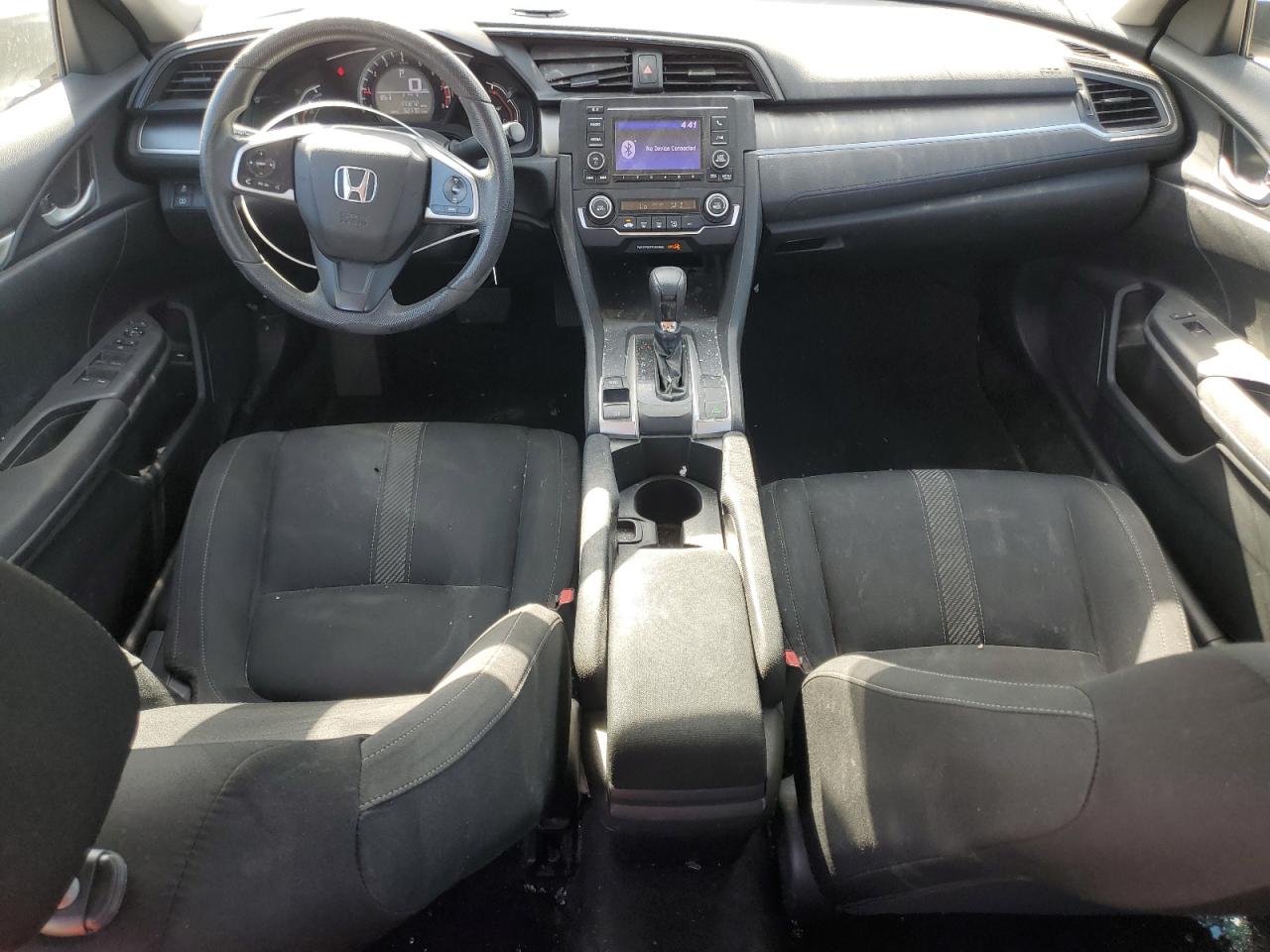 2018 Honda Civic Lx VIN: 2HGFC2F52JH519629 Lot: 70106125