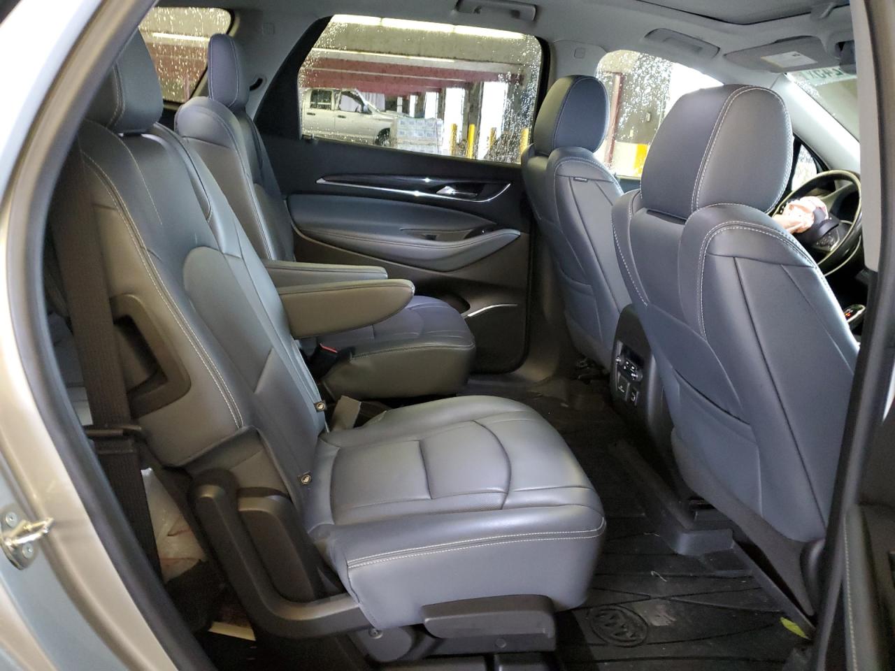 2018 Buick Enclave - Image 11