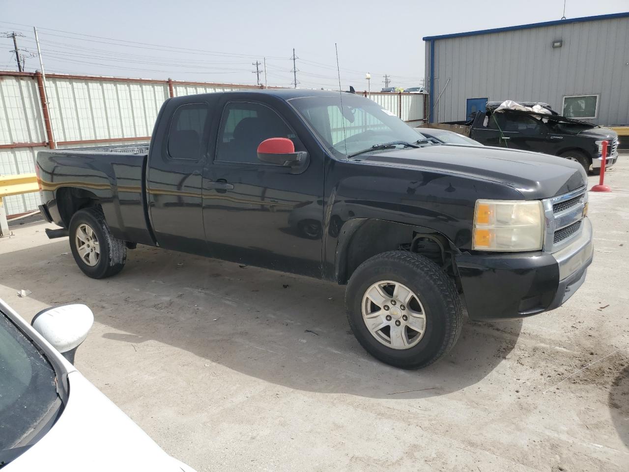 2008 Chevrolet Silverado - Image 4