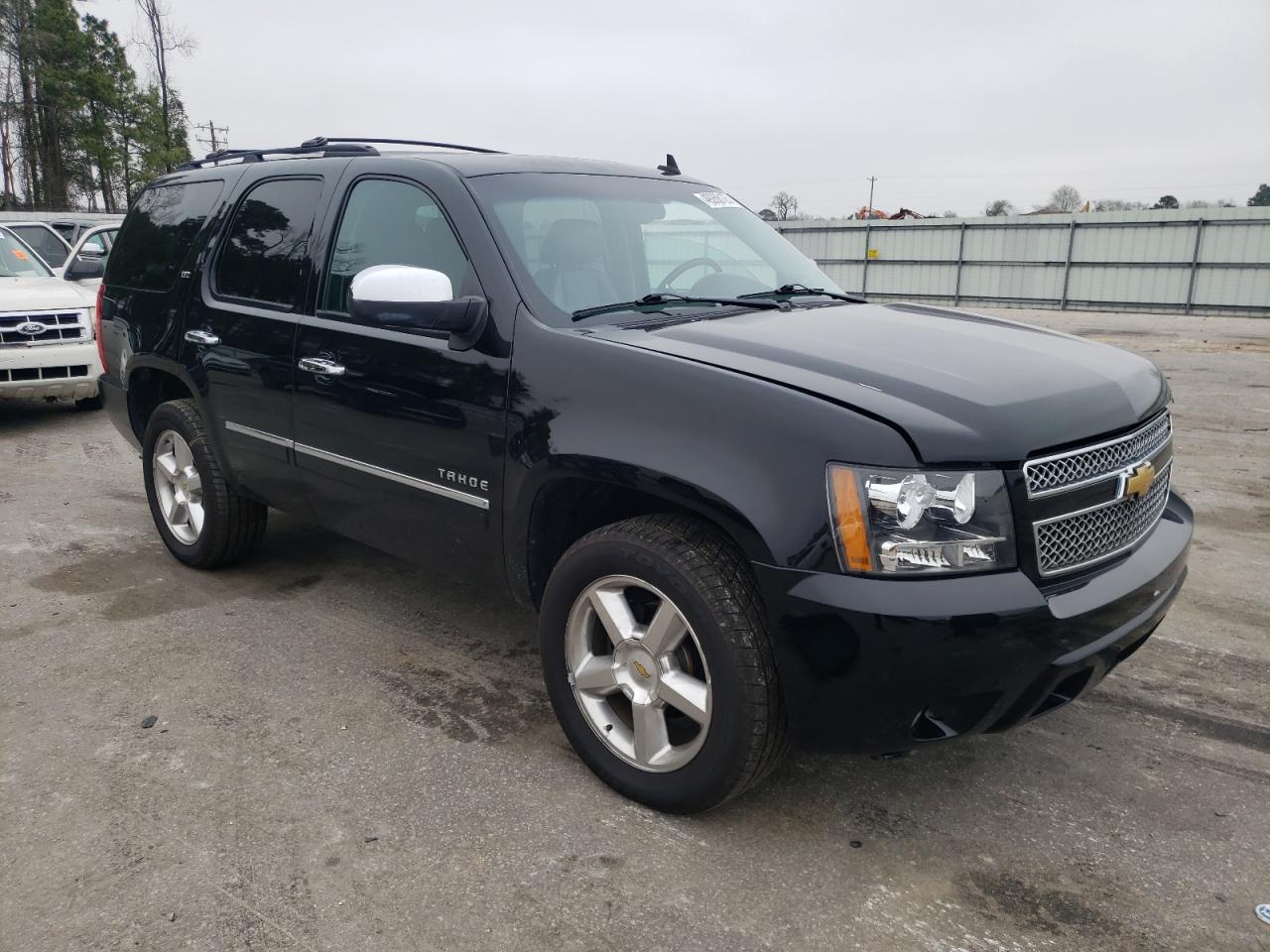 2013 Chevrolet Tahoe - Image 4