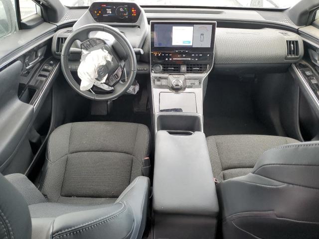  TOYOTA BZ4X XLE 2023 Silver