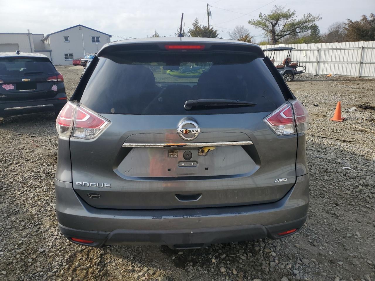2015 Nissan Rogue - Image 6