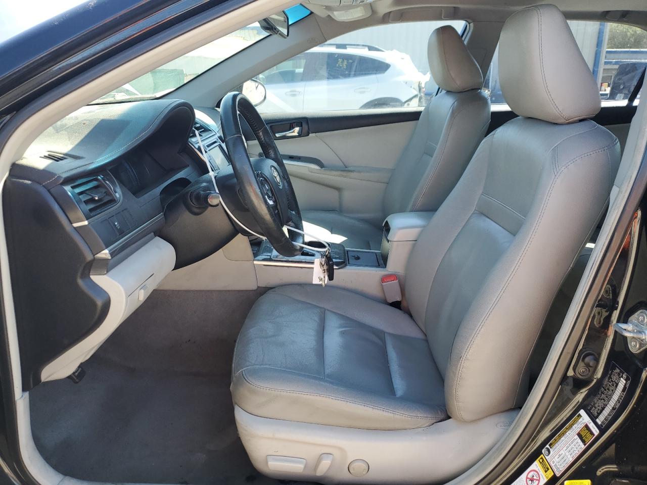 2012 Toyota Camry - Image 7