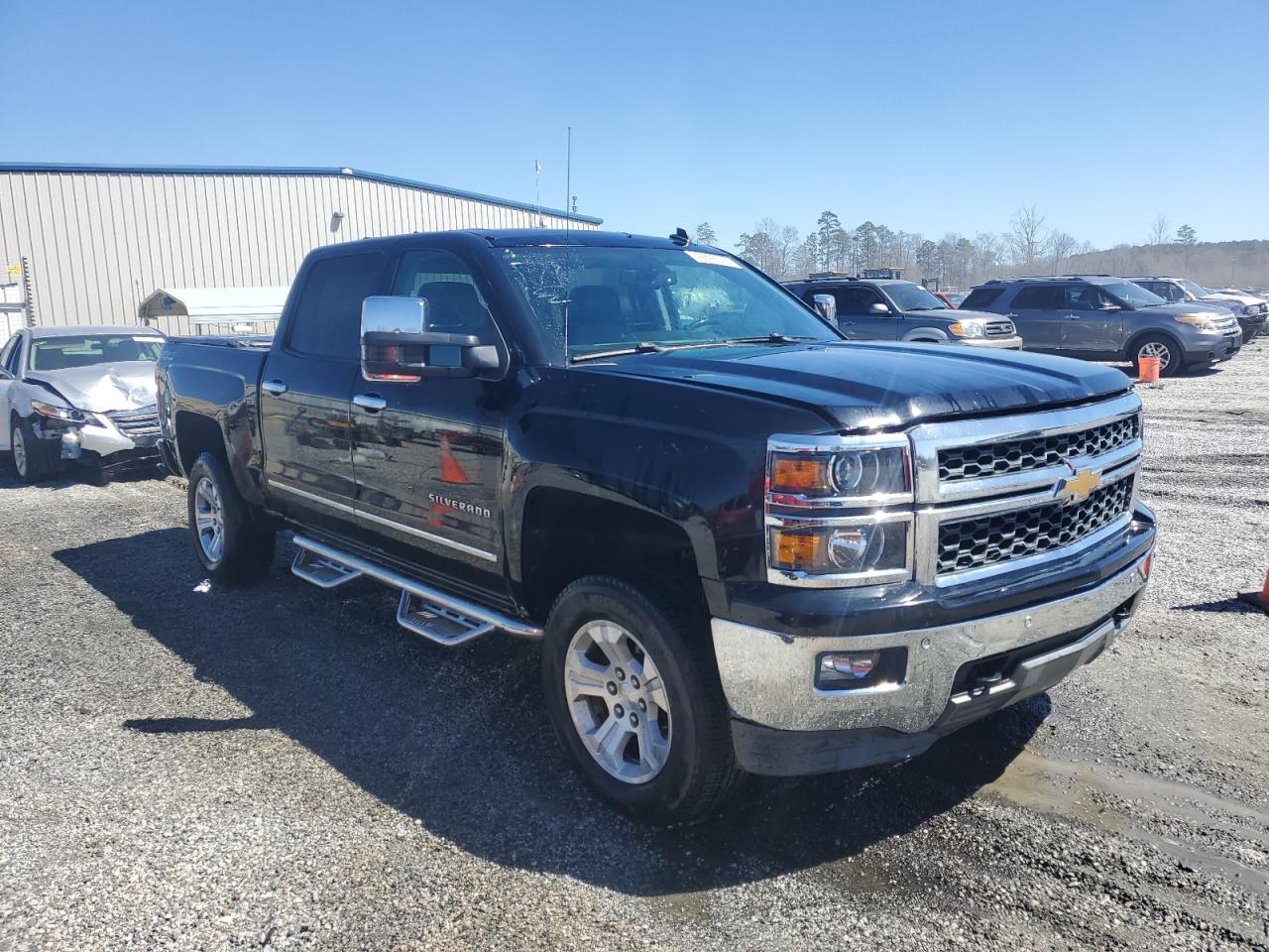 2014 Chevrolet Silverado - Image 4