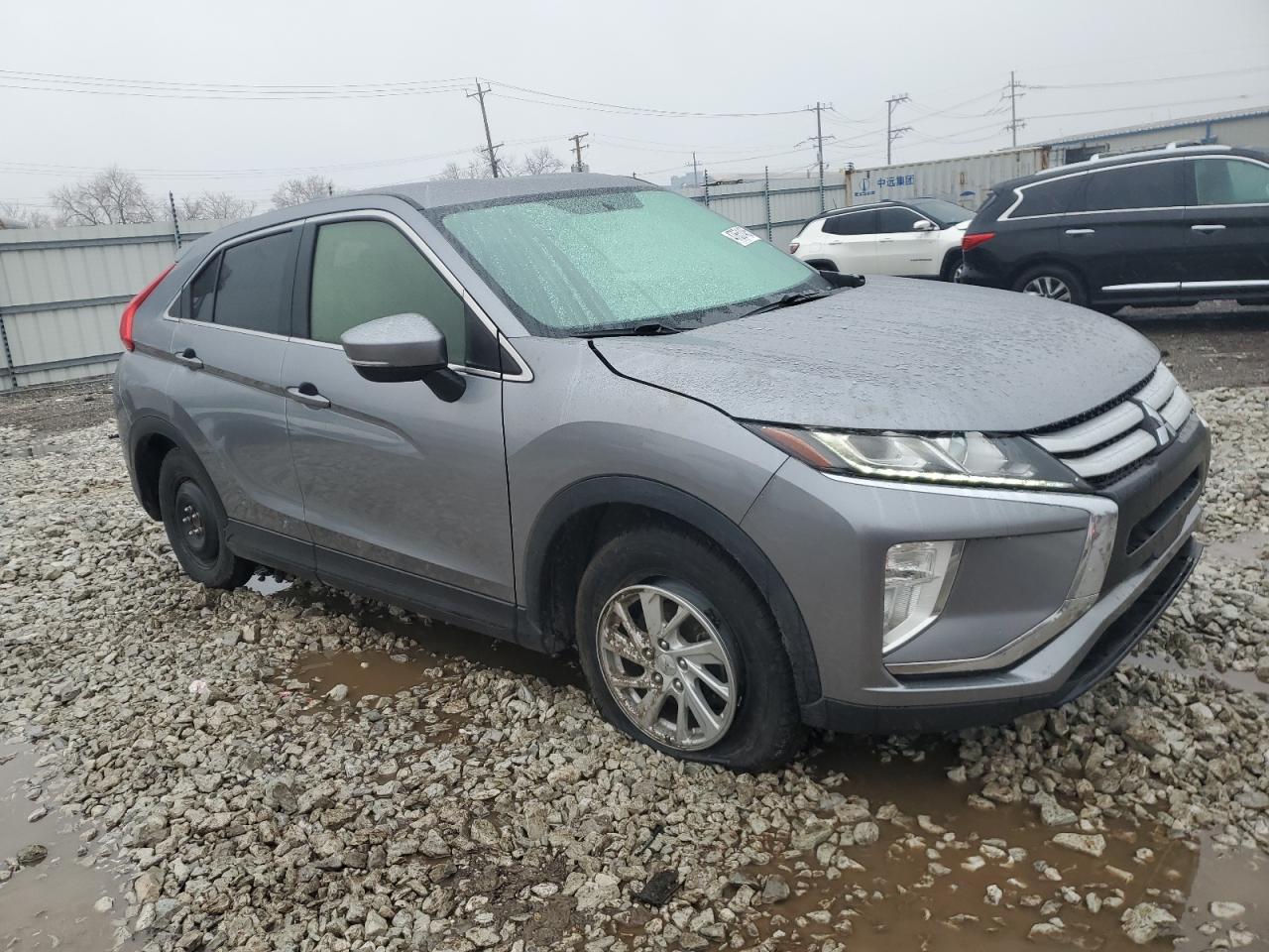 2019 Mitsubishi Eclipse - Image 4