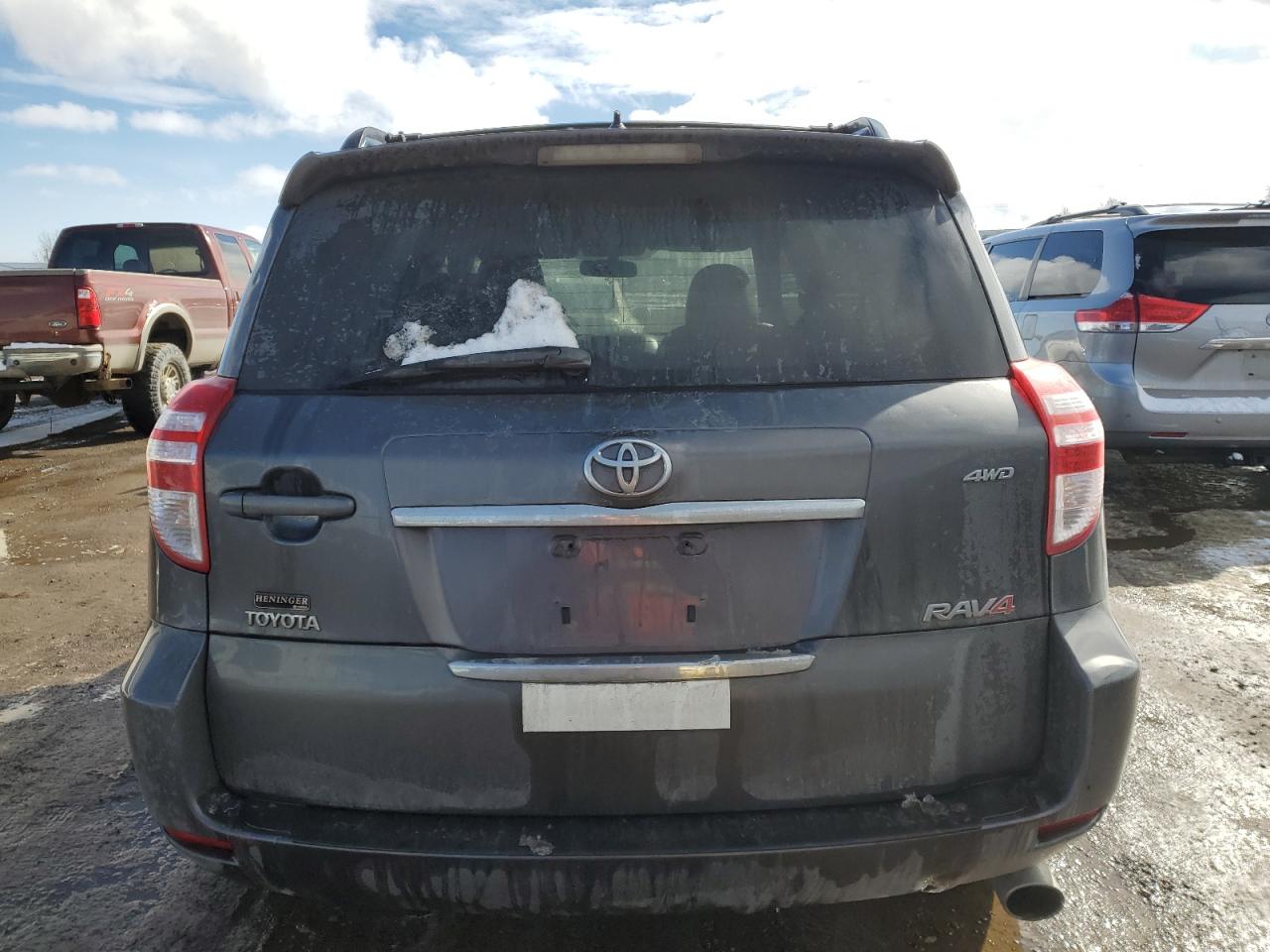 2010 Toyota RAV 4 - Image 6