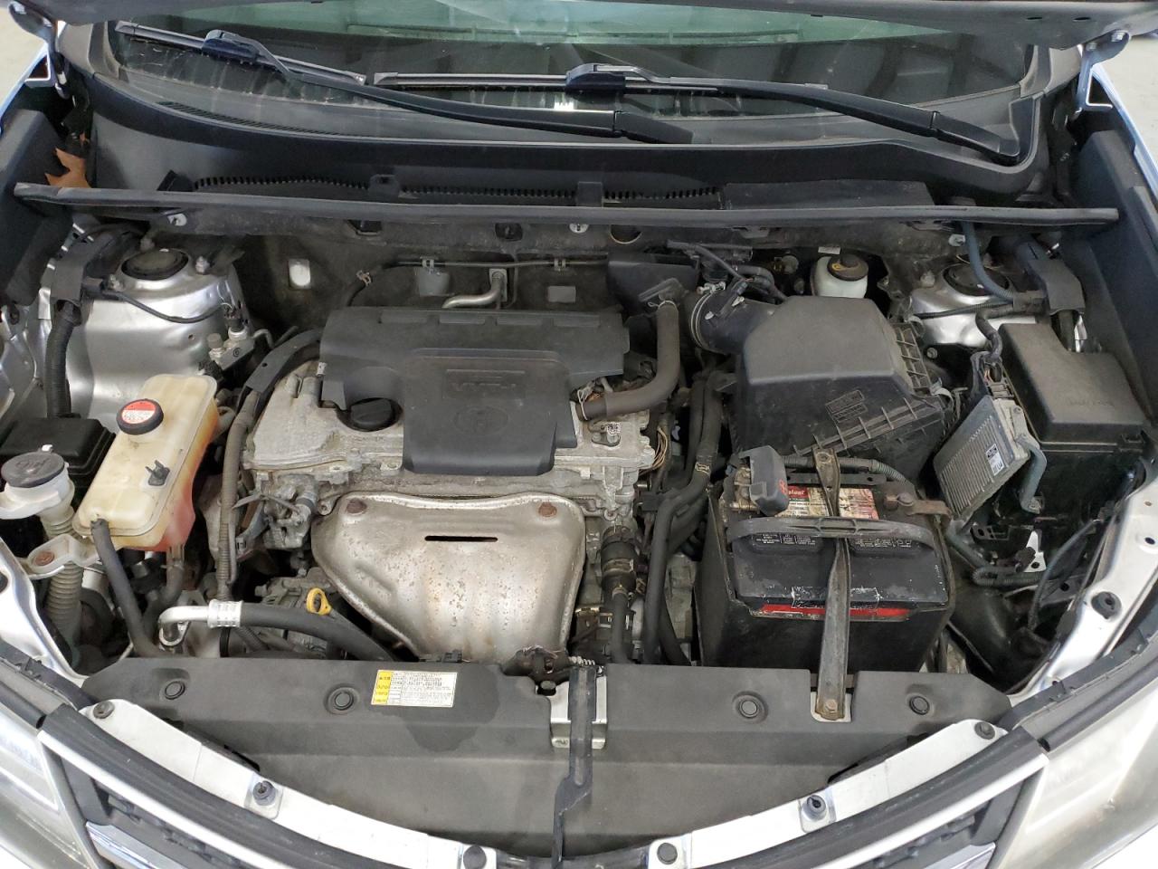 2015 Toyota RAV 4 - Image 12