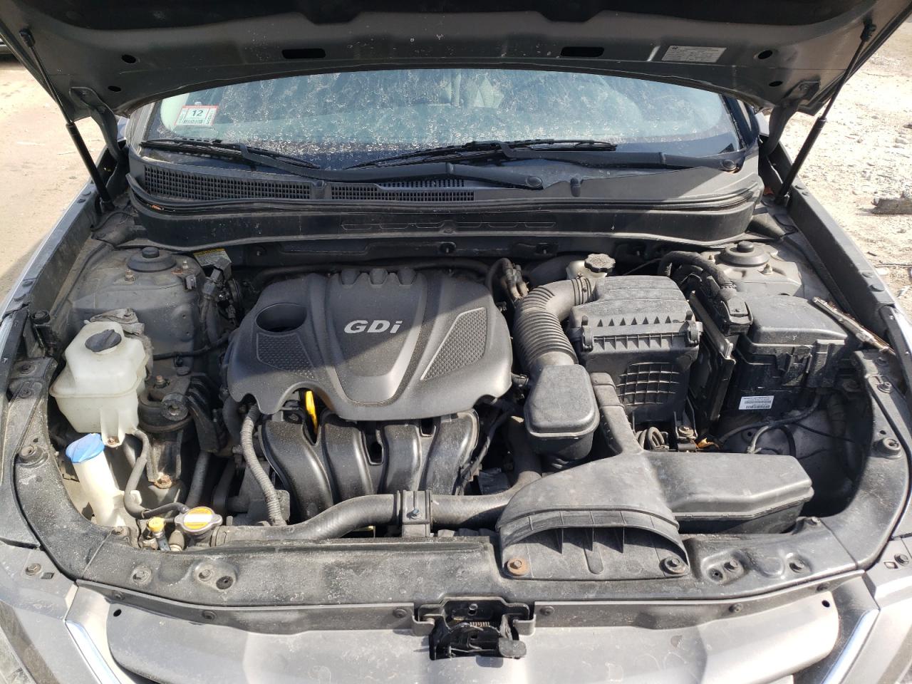 2012 Hyundai Sonata - Image 11