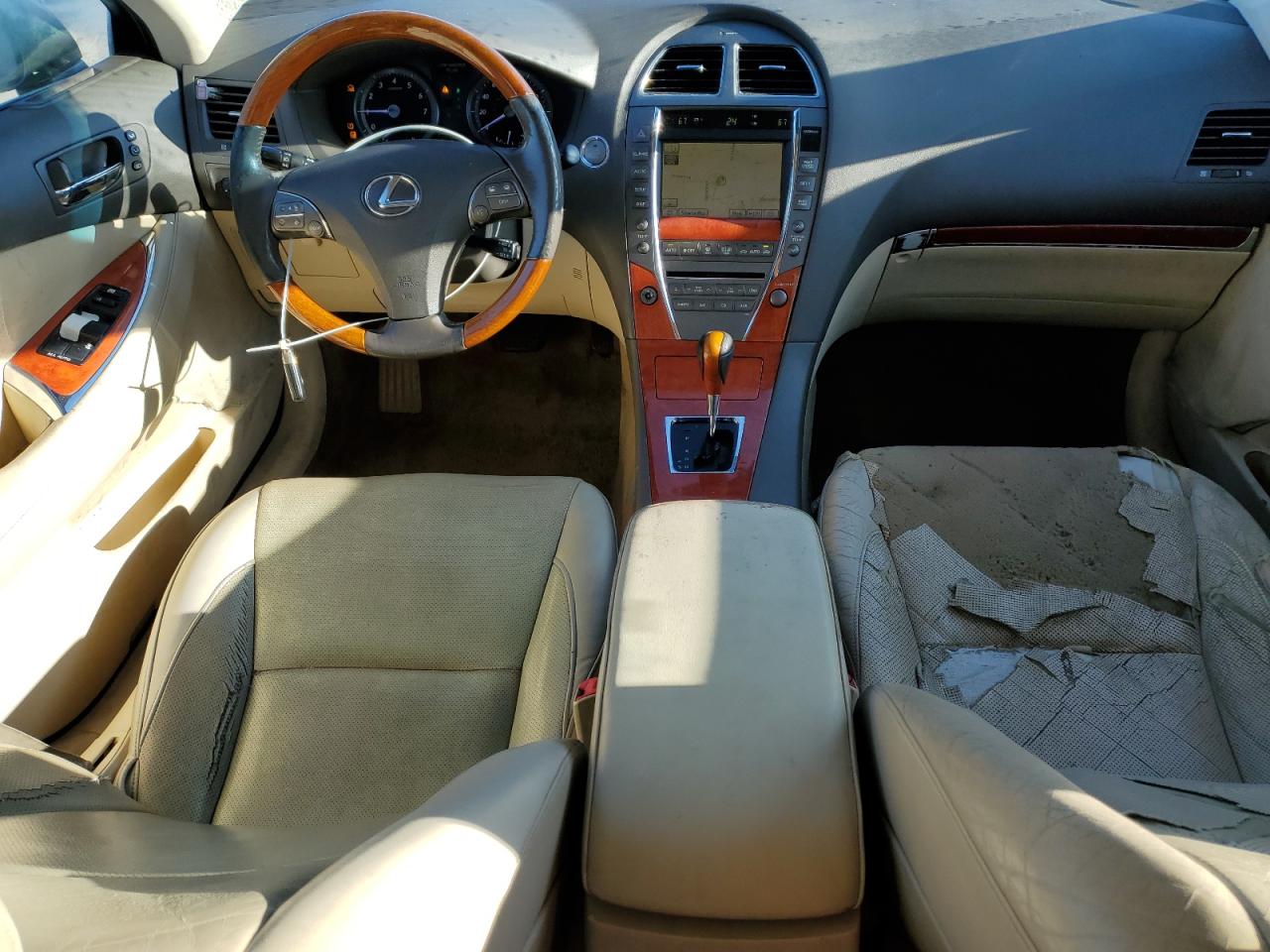 2010 Lexus ES - Image 8