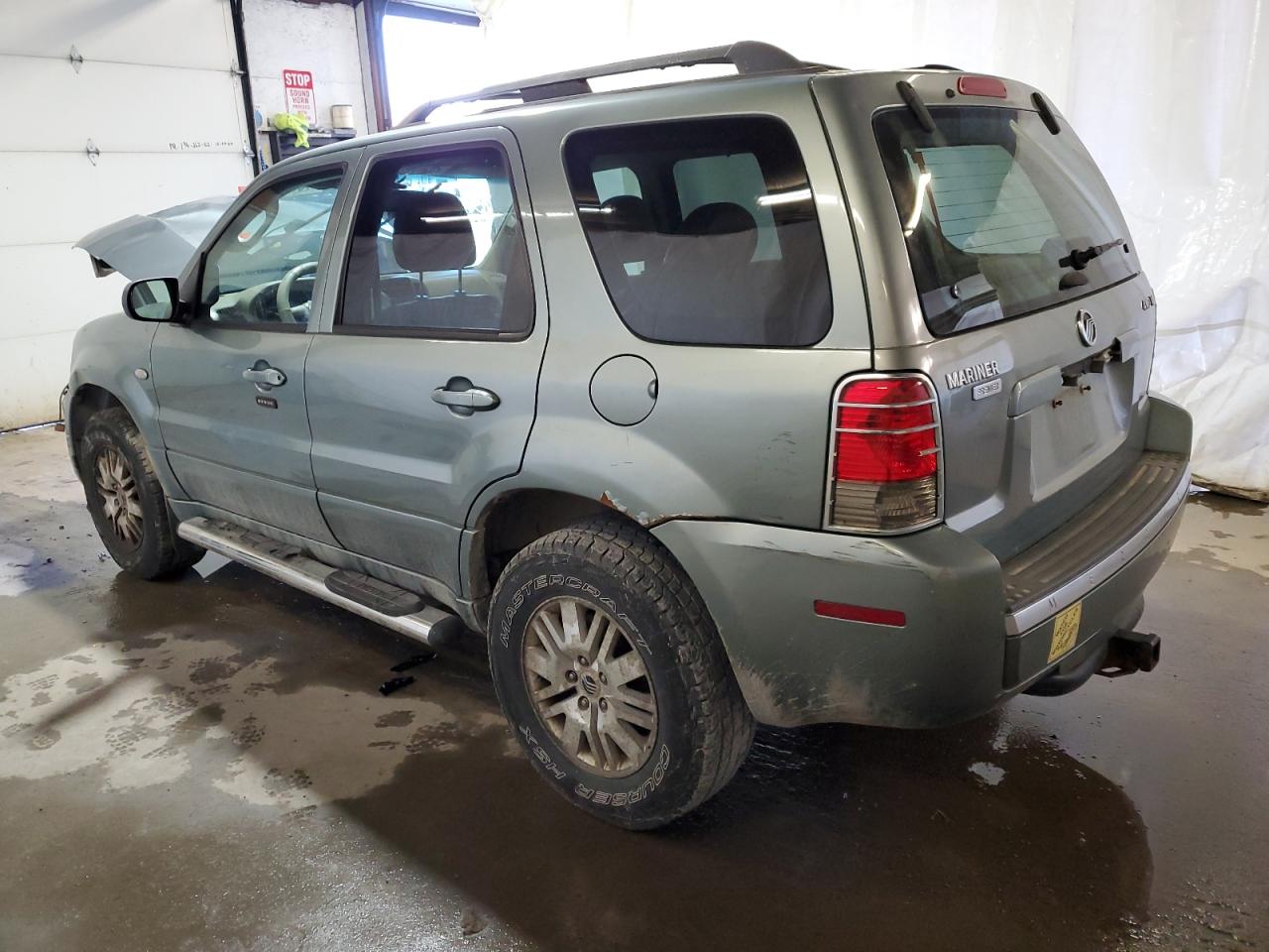 2006 Mercury Mariner - Image 2