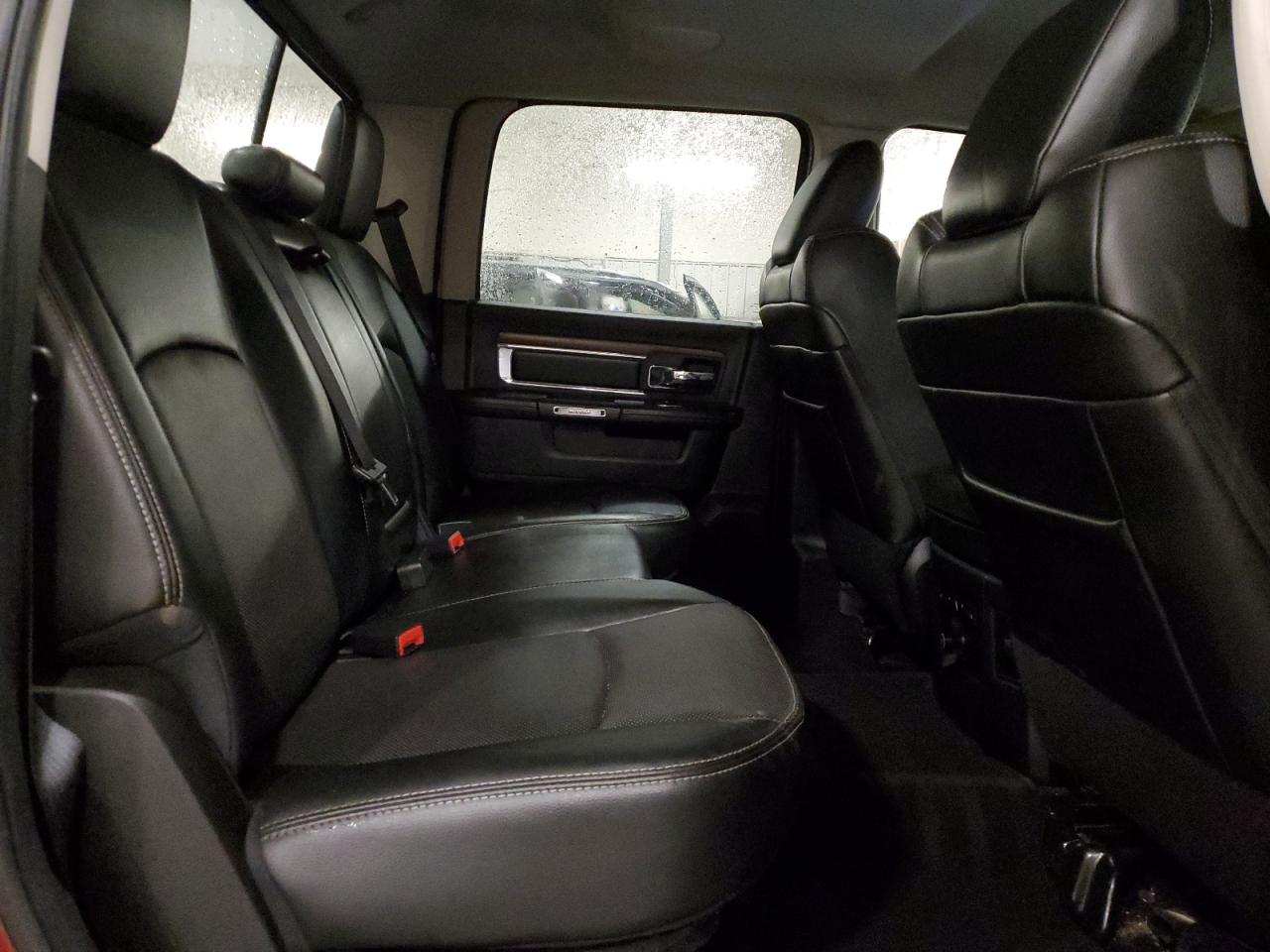 2013 RAM 1500 - Image 10