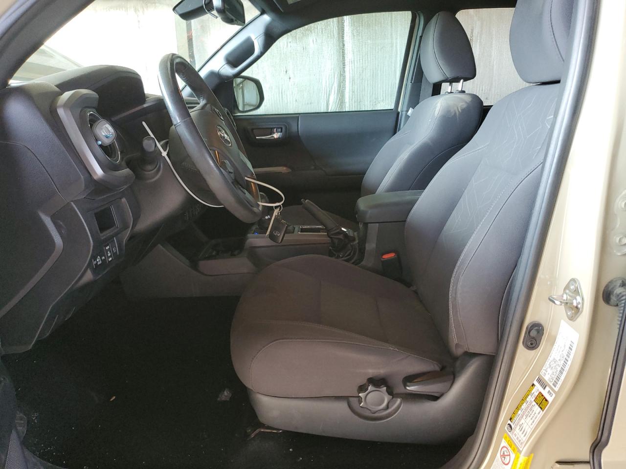 2019 Toyota Tacoma - Image 7