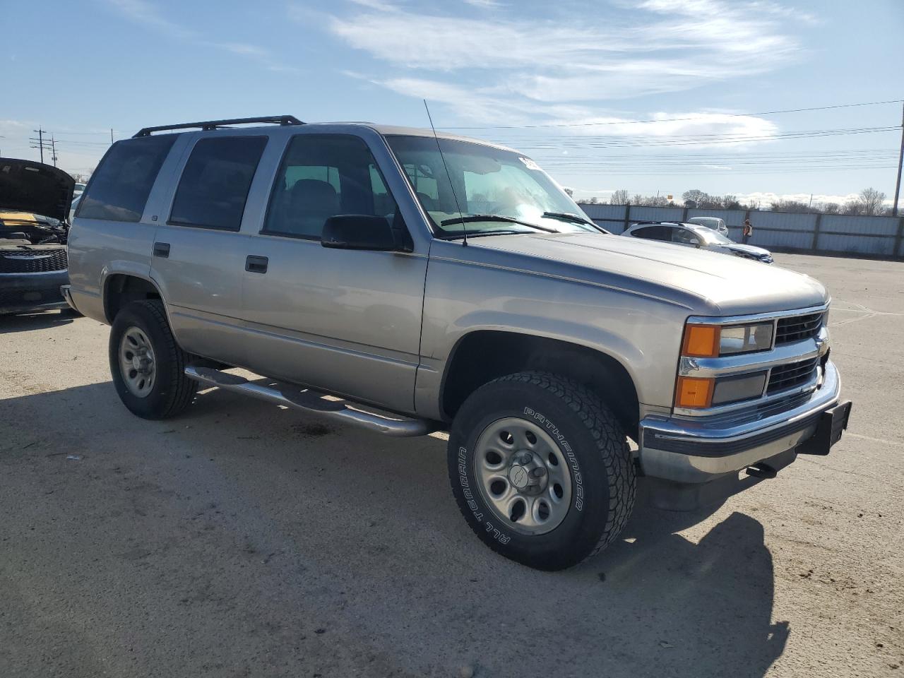 1999 Chevrolet Tahoe - Image 4