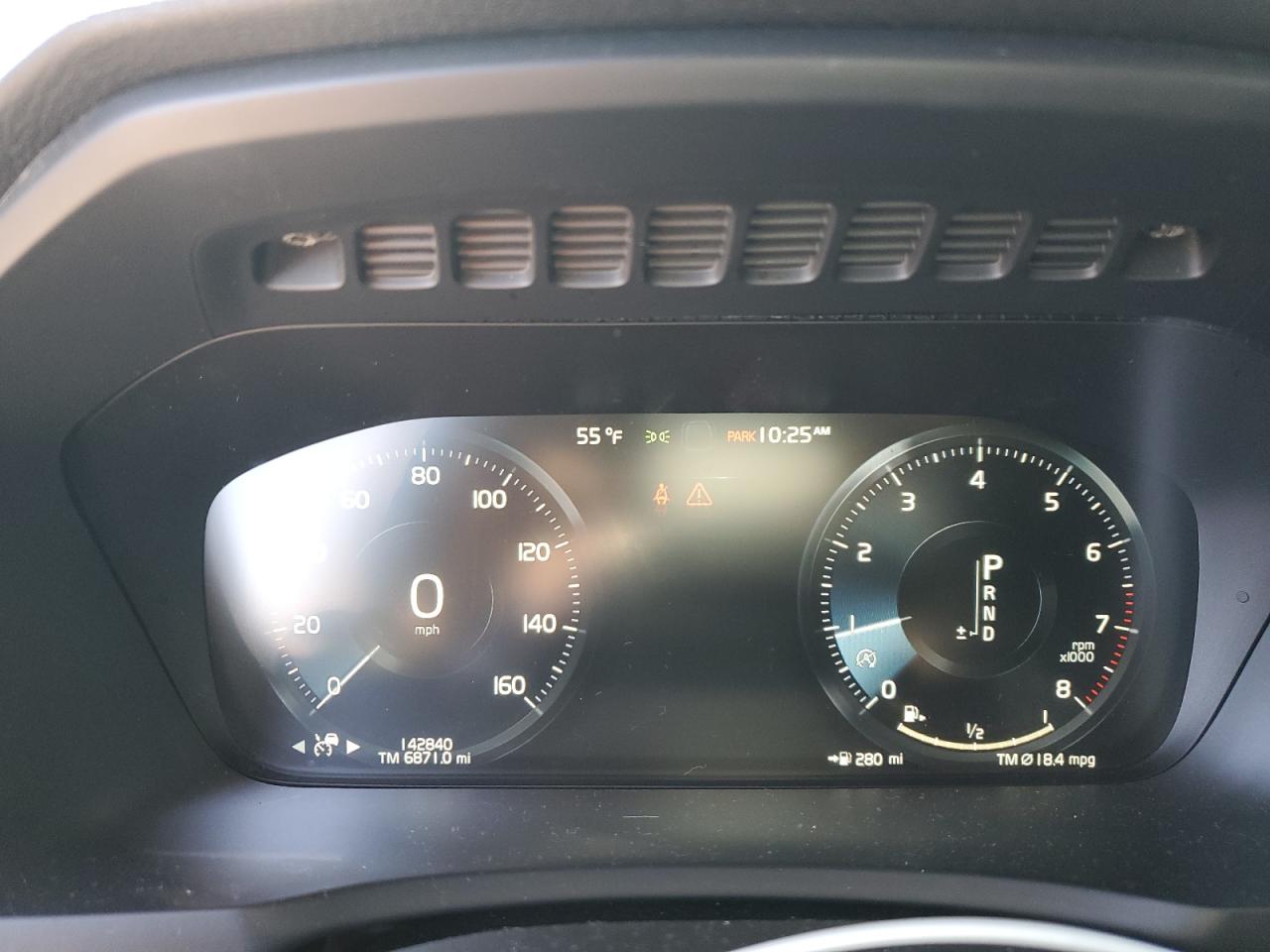 2016 Volvo XC90 - Image 9