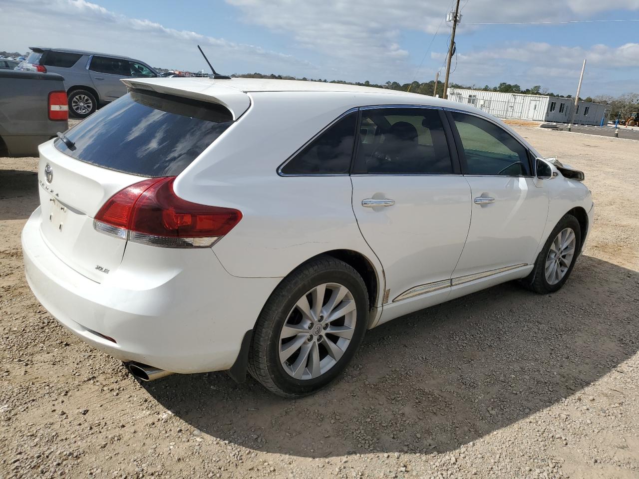 2013 Toyota Venza - Image 3