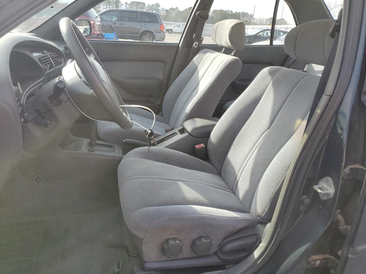 1995 Toyota Camry - Image 7