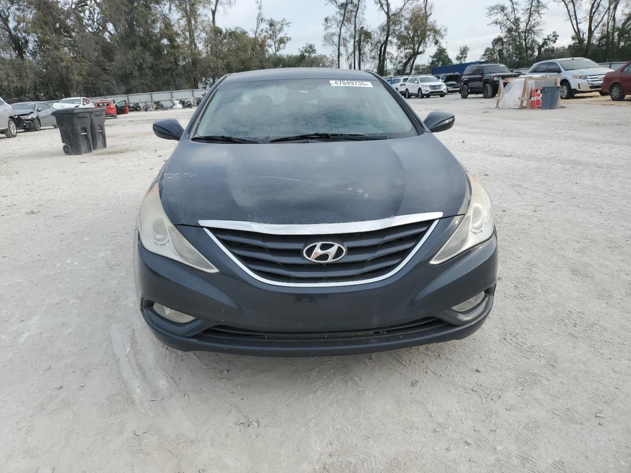 2013 Hyundai Sonata - Image 5