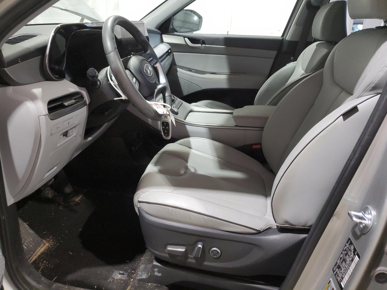 2023 Hyundai Palisade - Image 7