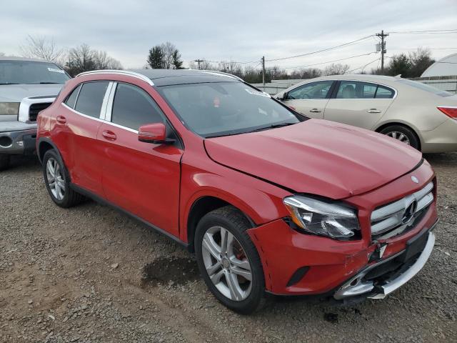 Parquets MERCEDES-BENZ GLA-CLASS 2017 Czerwony