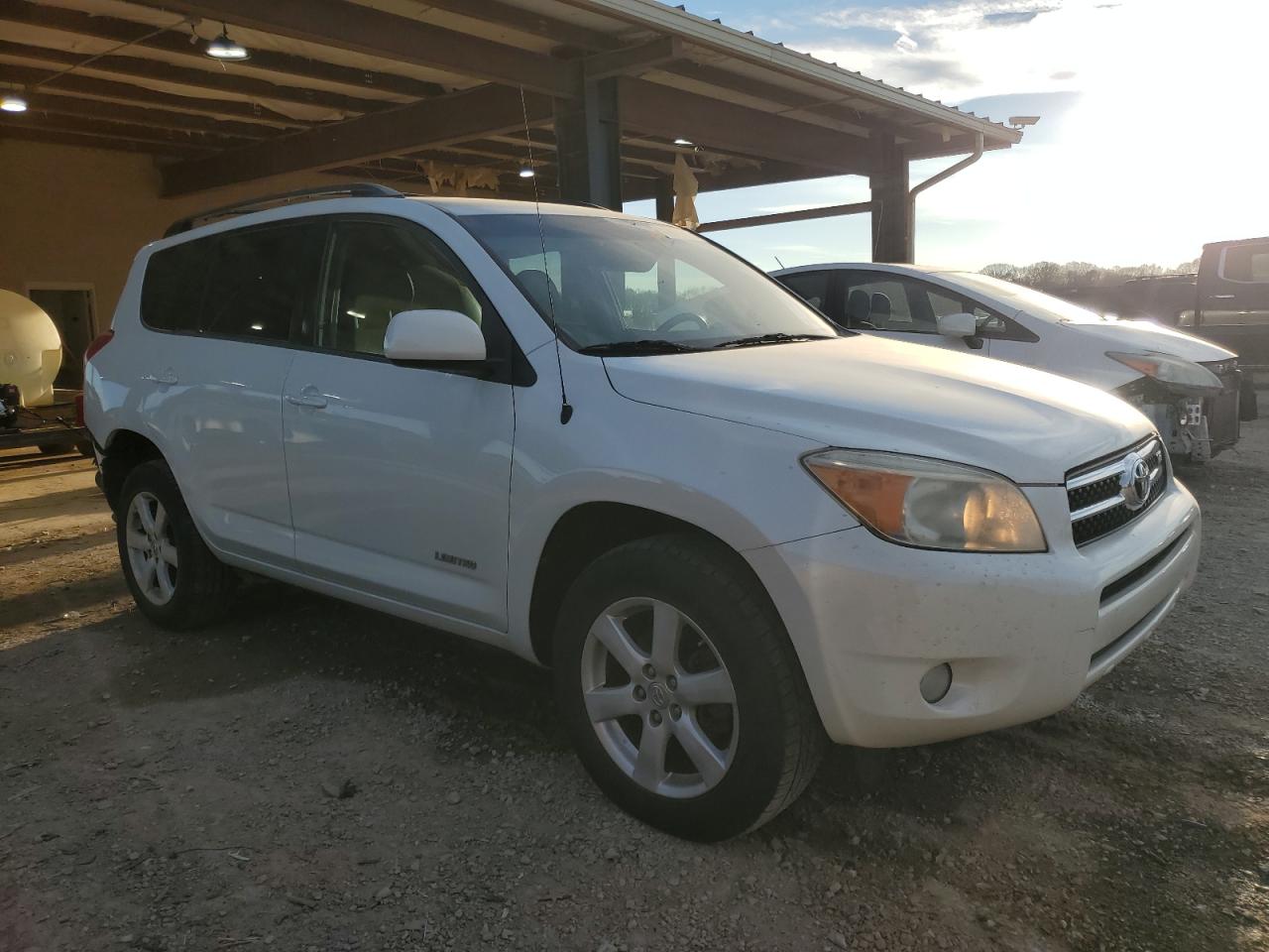 2008 Toyota RAV 4 - Image 4