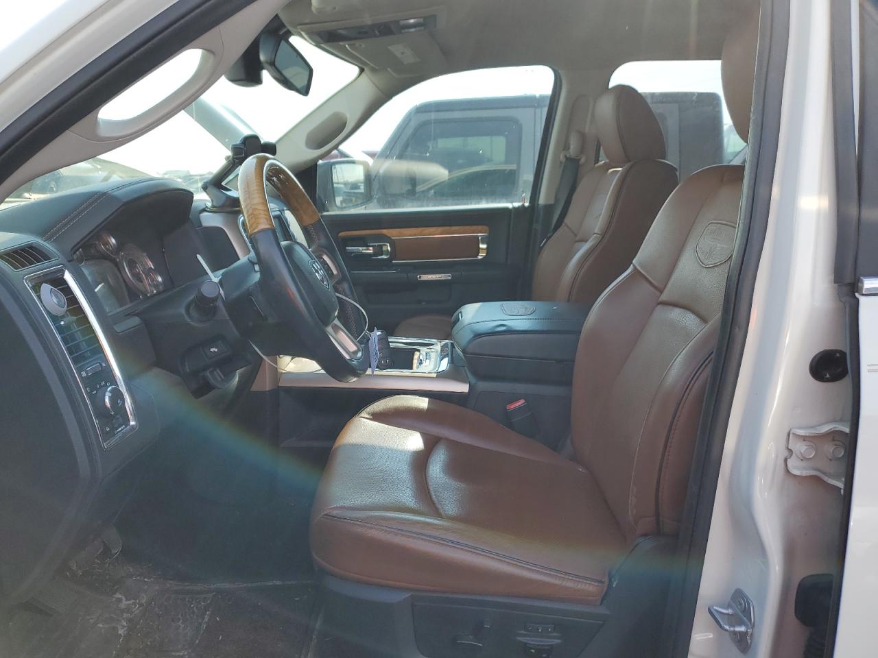 2017 RAM 1500 - Image 7
