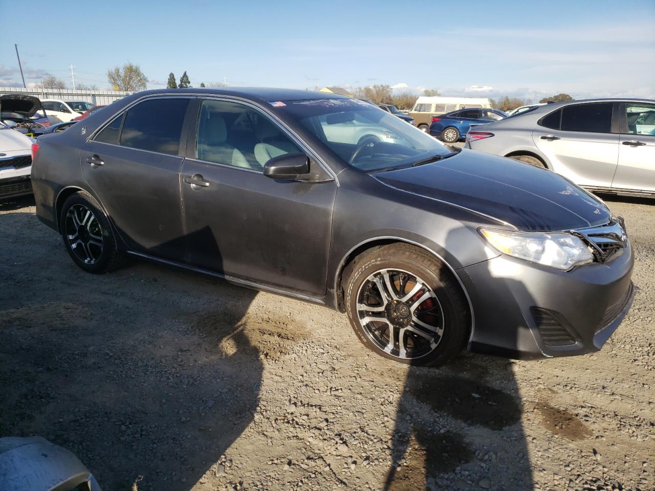 2013 Toyota Camry - Image 4