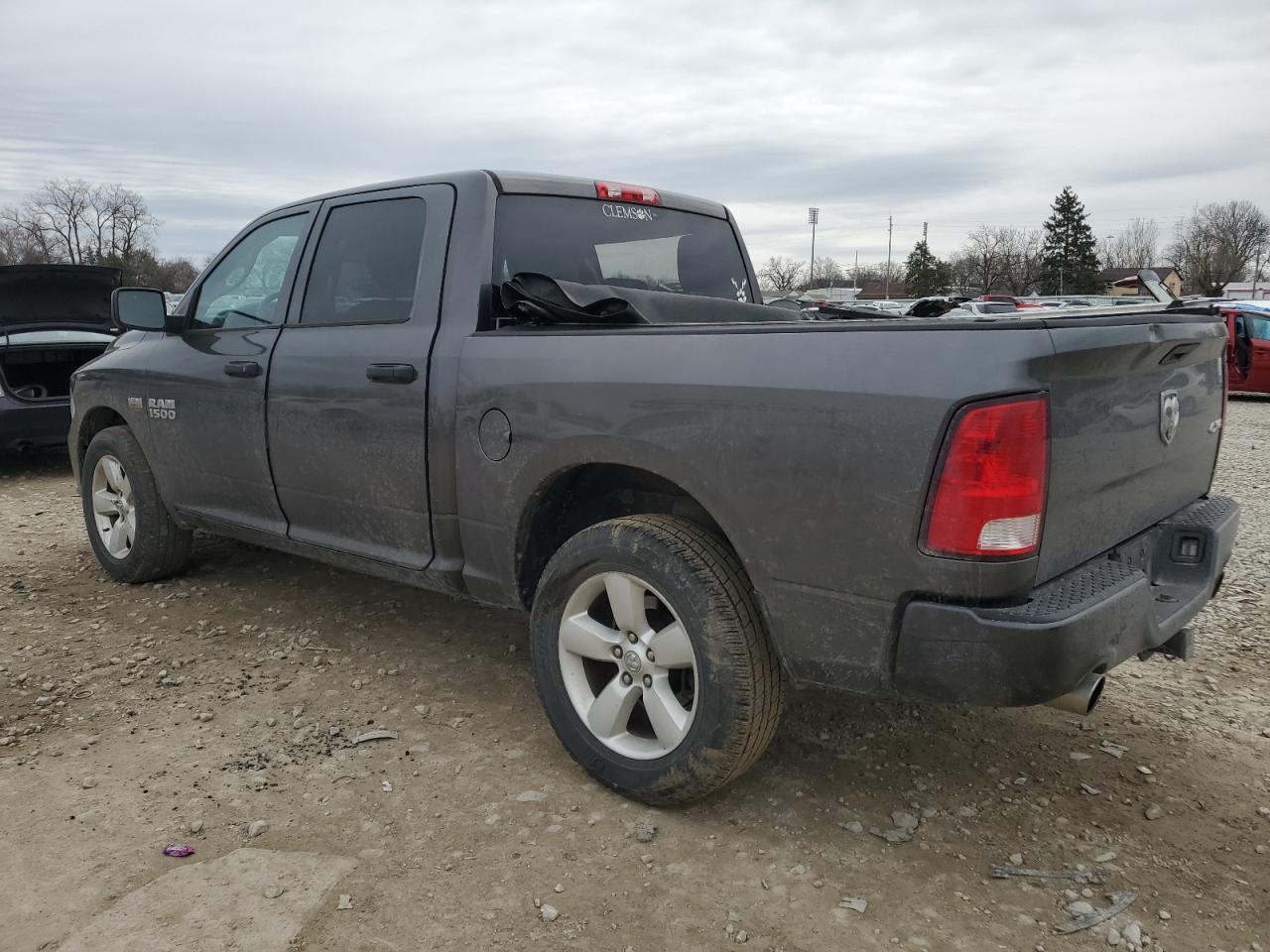 2014 RAM 1500 - Image 2