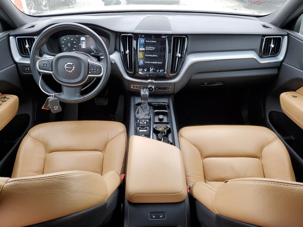 2020 Volvo XC60 - Image 8