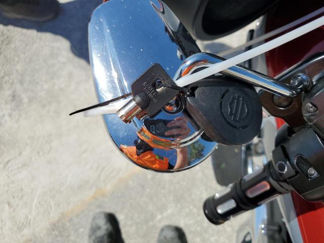  HARLEY-DAVIDSON FL 2019 Красный