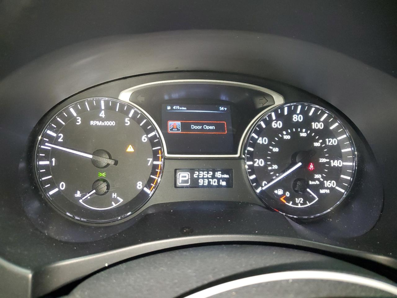 2014 Nissan Altima - Image 9