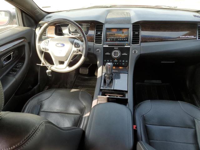 Sedans FORD TAURUS 2015 Czerwony