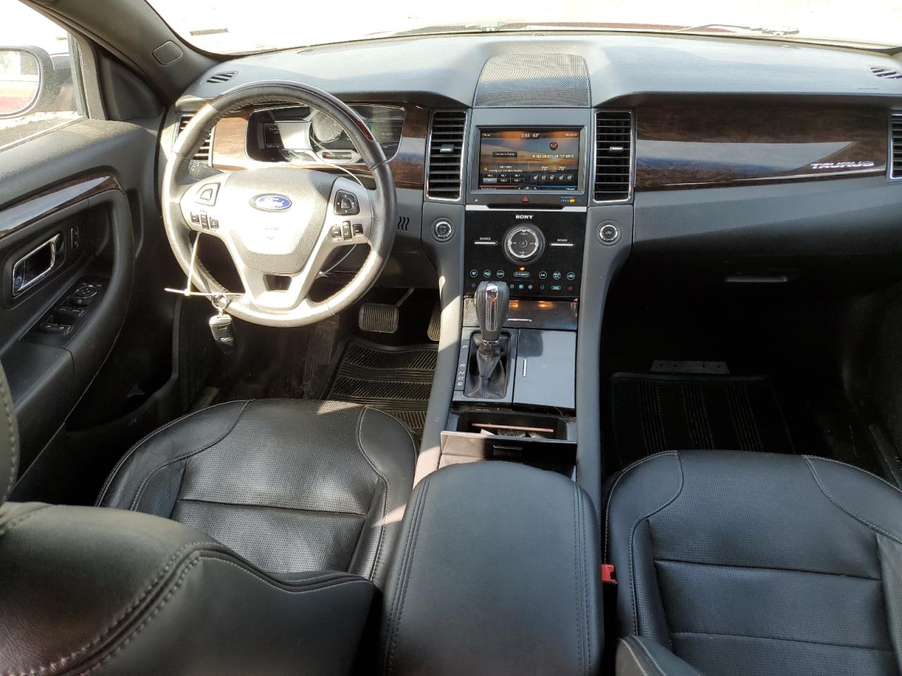 2015 Ford Taurus - Image 8