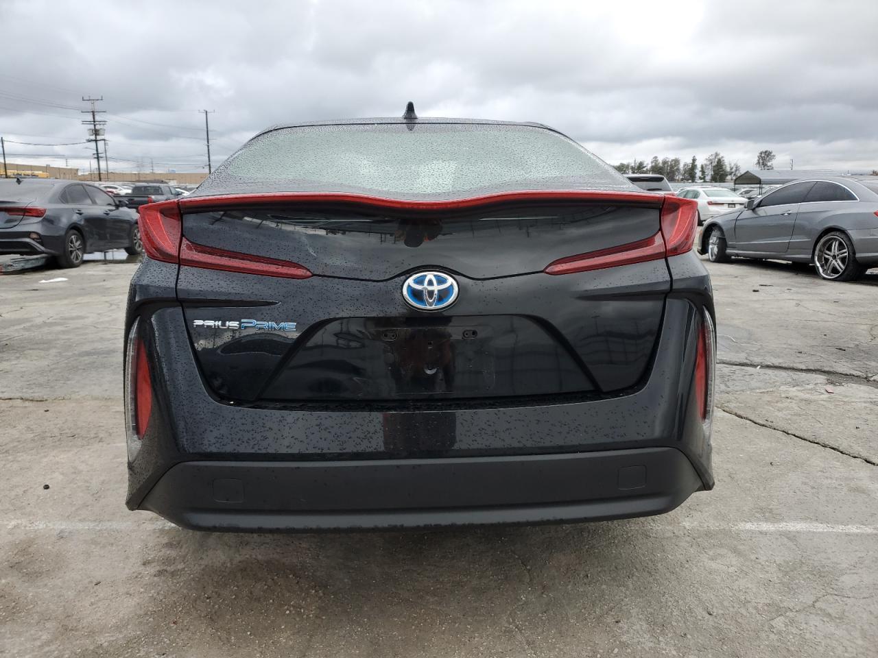 2021 Toyota Prius - Image 6