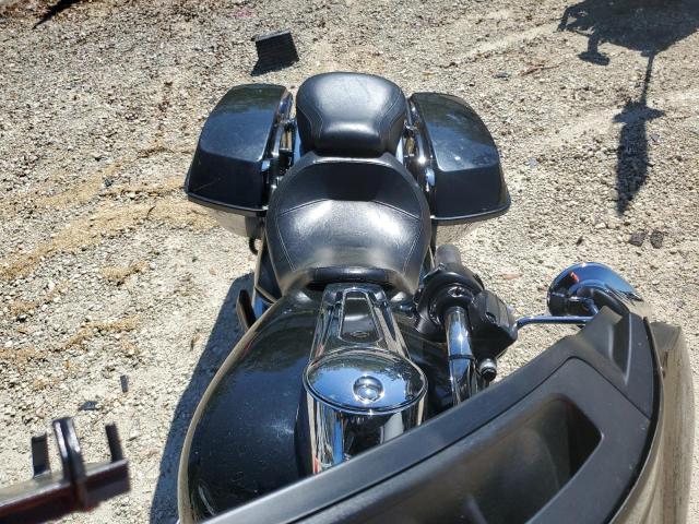  HARLEY-DAVIDSON FL 2020 Черный