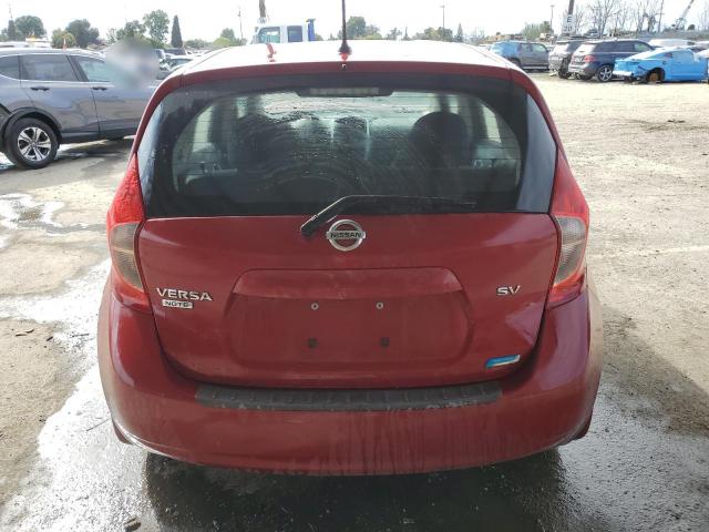  NISSAN VERSA 2015 Червоний