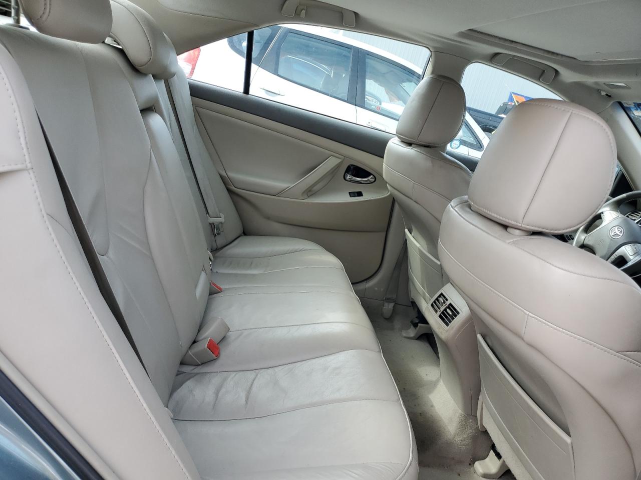 2008 Toyota Camry - Image 10