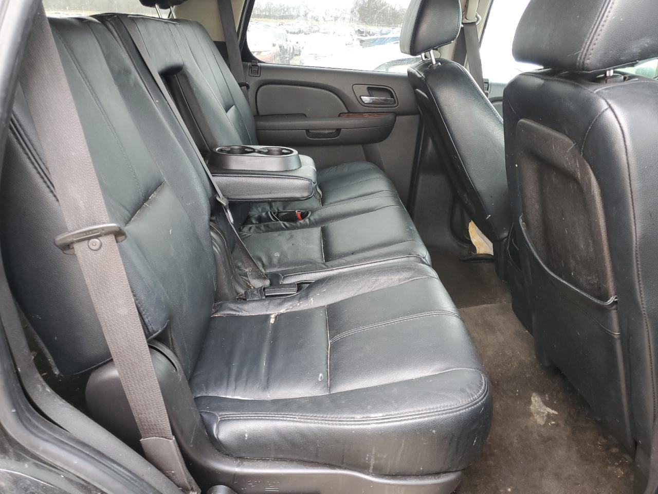 2007 Chevrolet Tahoe - Image 11