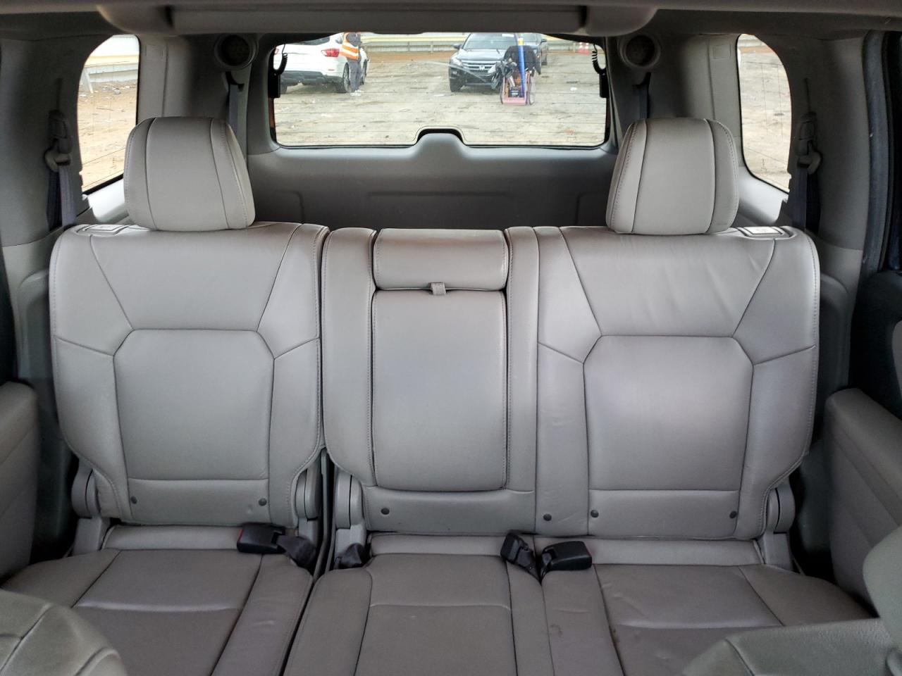 2012 Honda Pilot - Image 10
