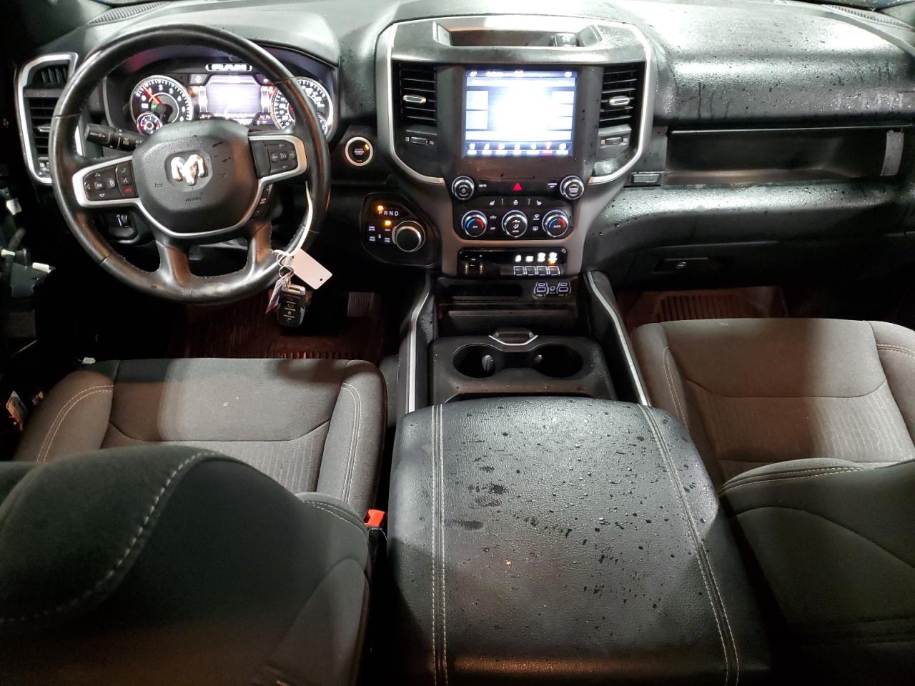 2021 RAM 1500 - Image 8