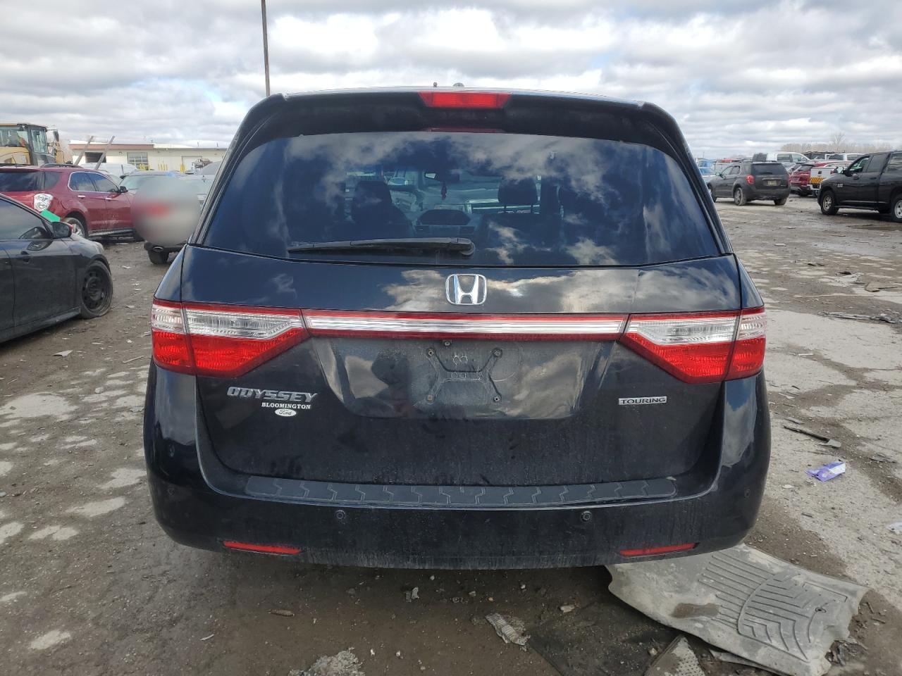 2011 Honda Odyssey - Image 6