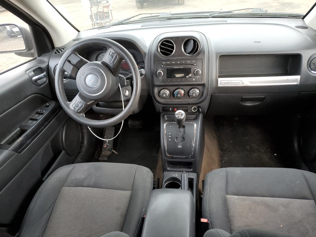 2014 Jeep Compass - Image 8