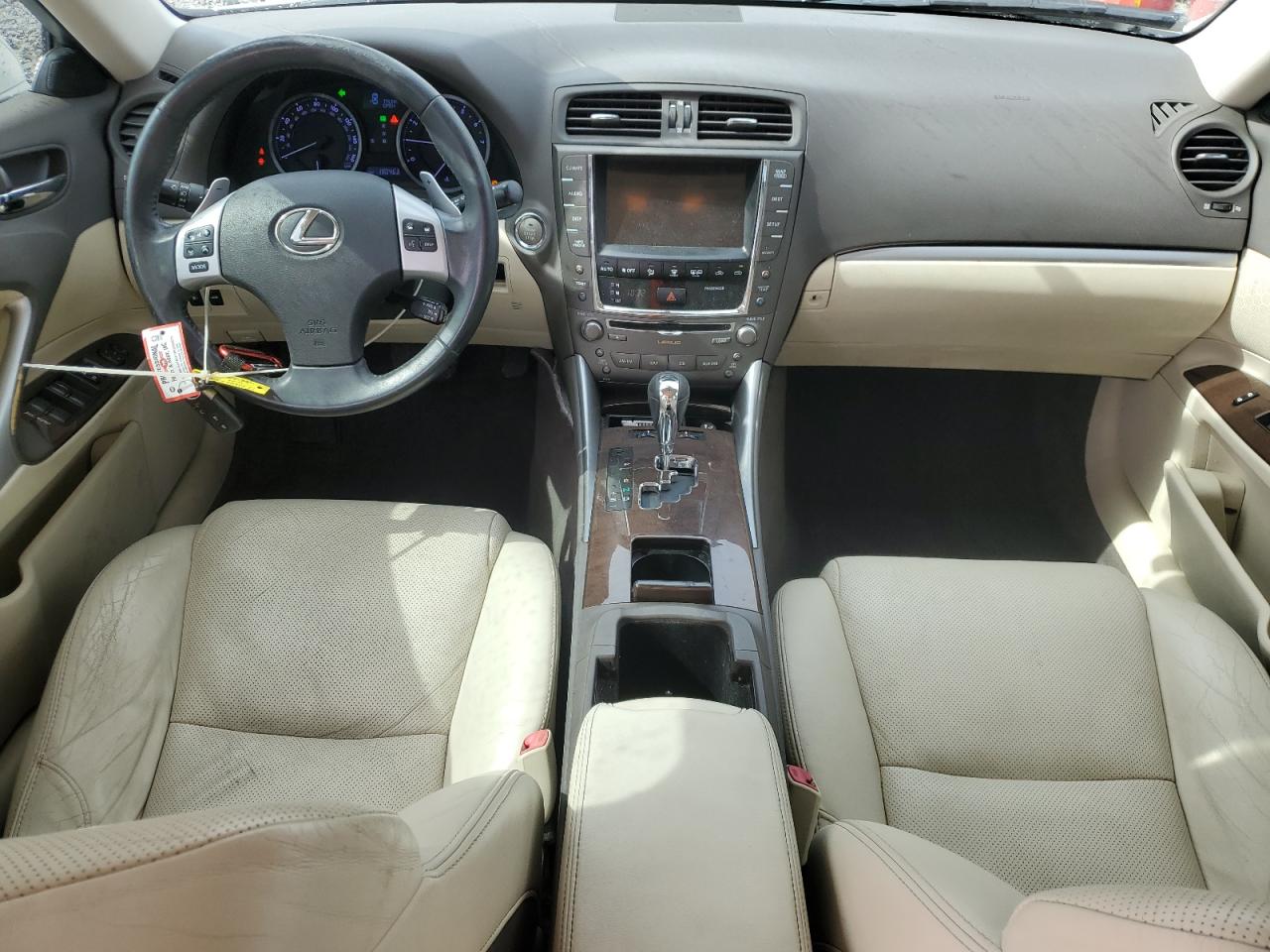 2012 Lexus IS - Image 8