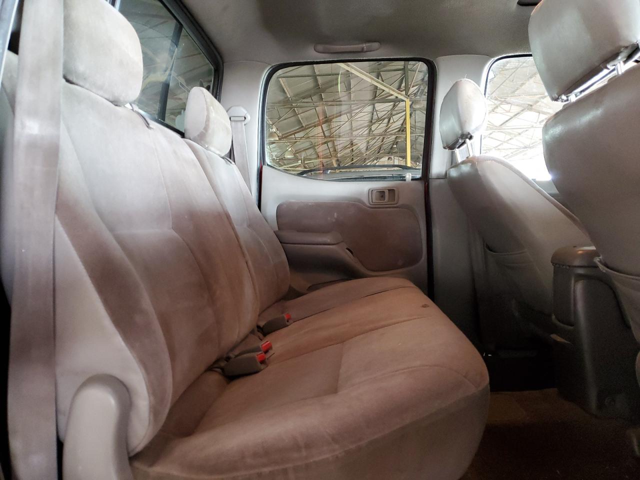 2001 Toyota Tacoma - Image 10