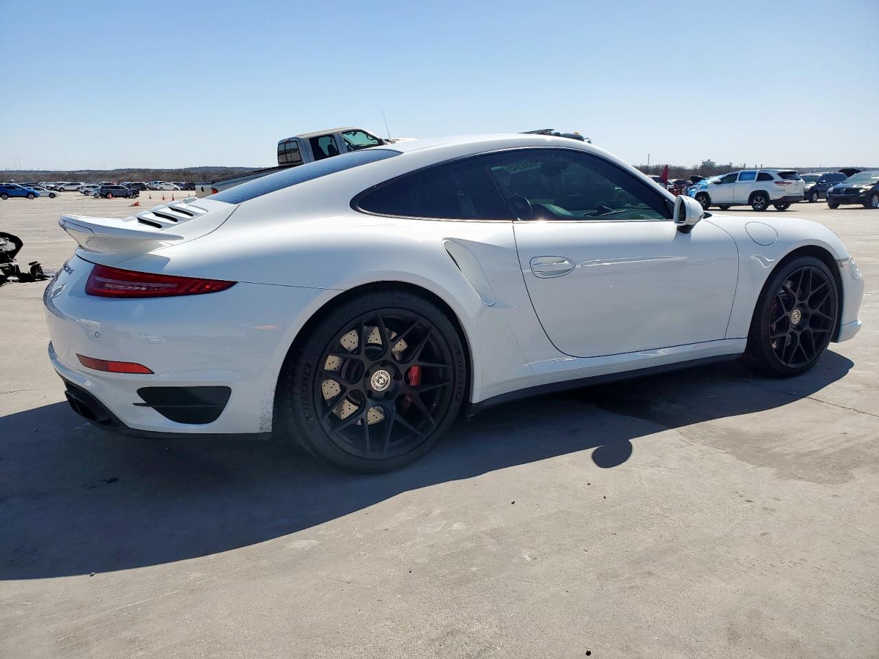 2014 Porsche 911 - Image 3