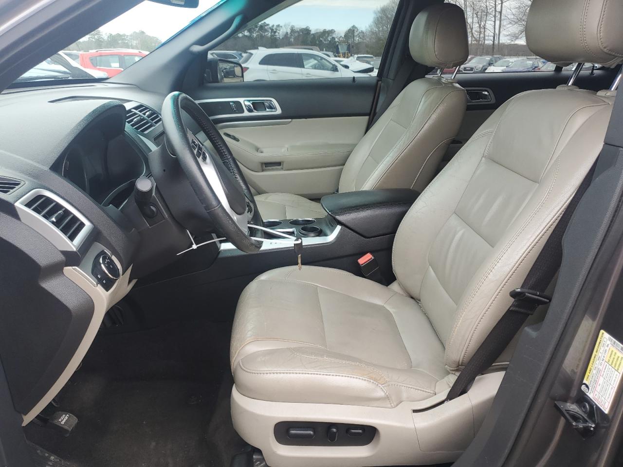 2011 Ford Explorer - Image 7
