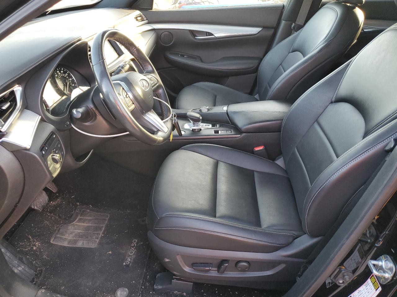 2021 Infiniti QX50 - Image 7