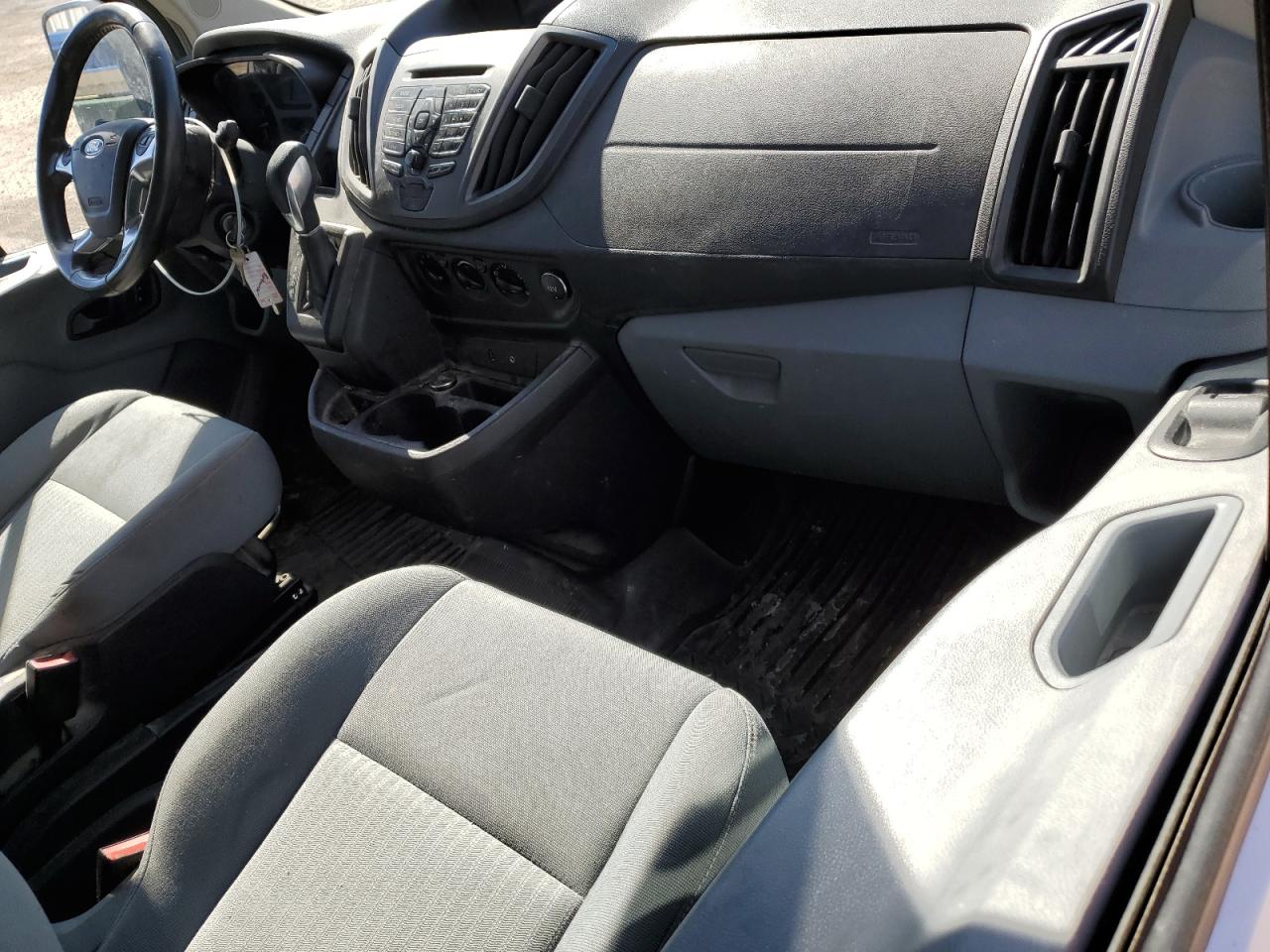 2015 Ford Transit - Image 8