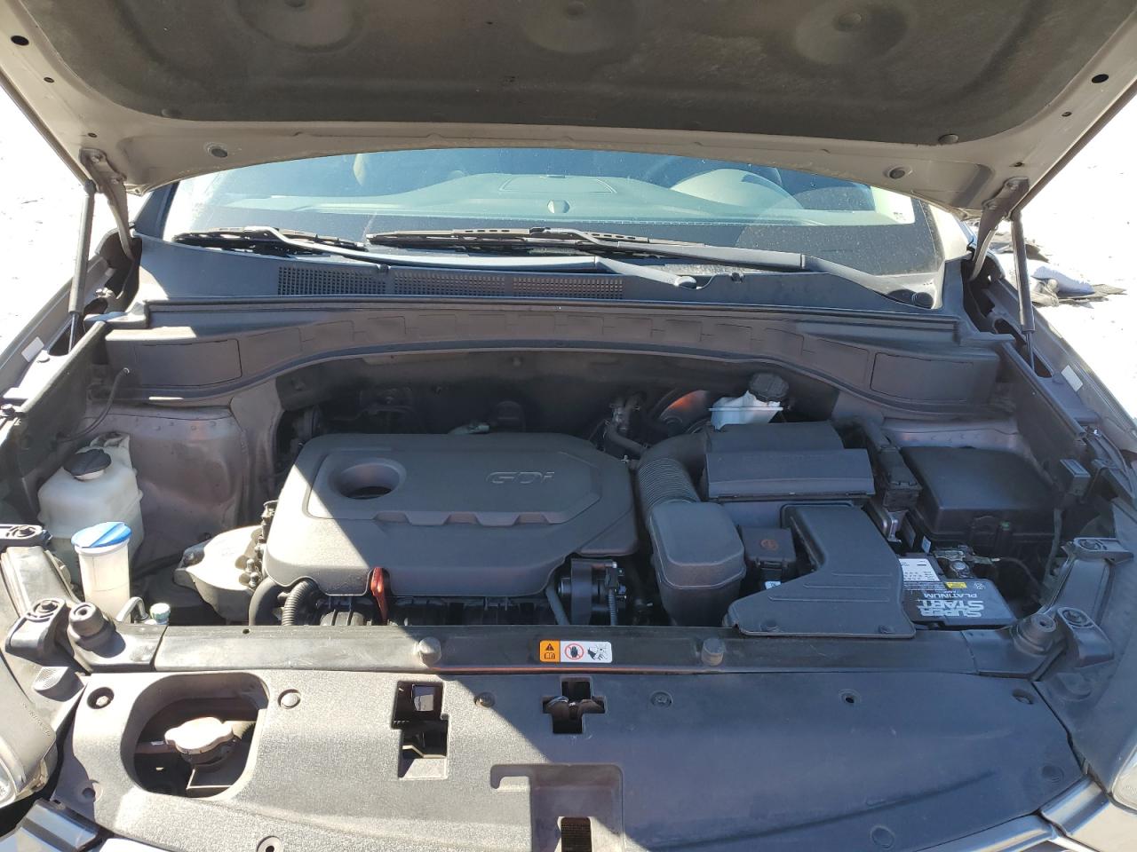 2018 Hyundai Santa Fe - Image 14