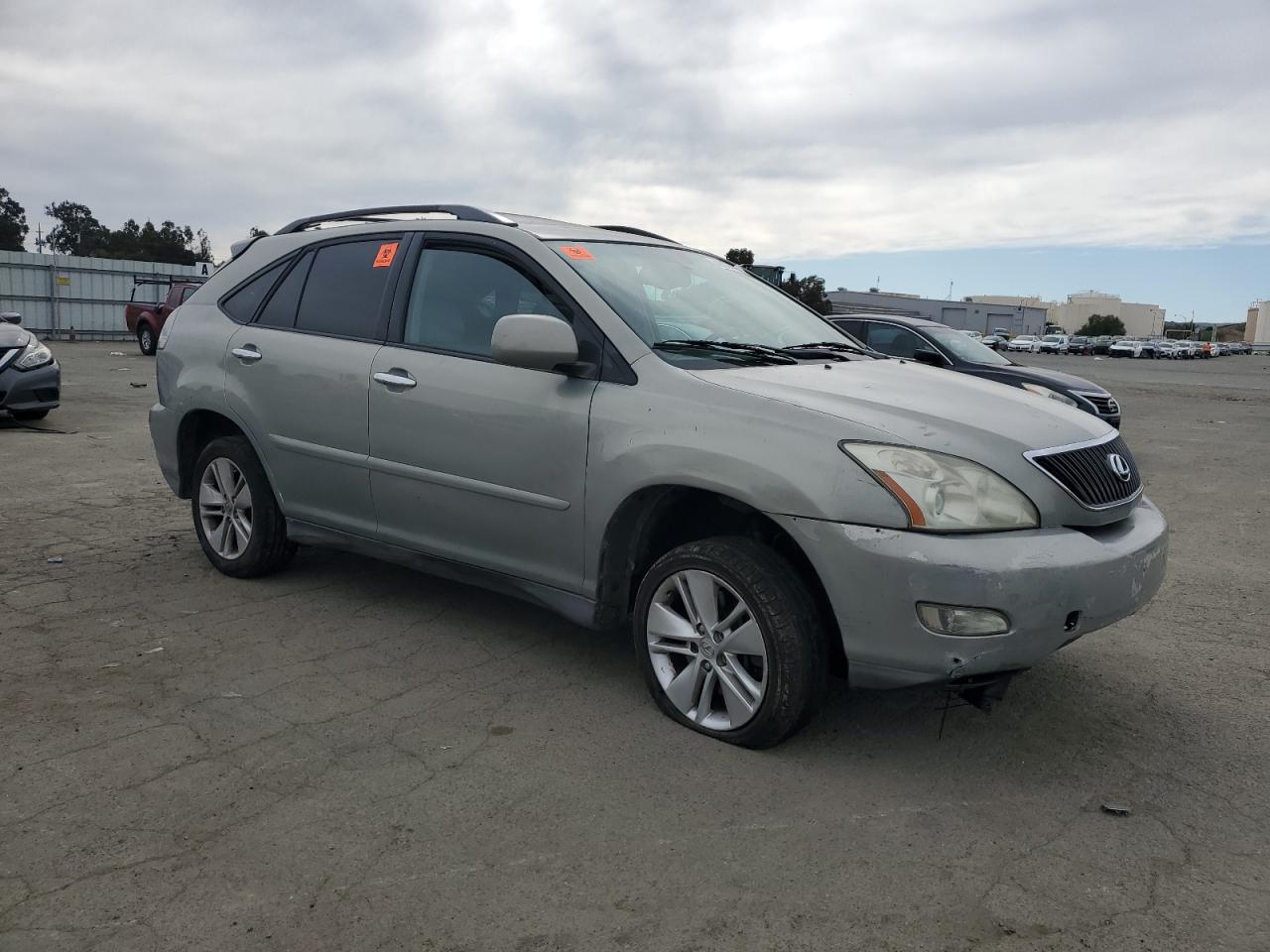 2005 Lexus RX - Image 4